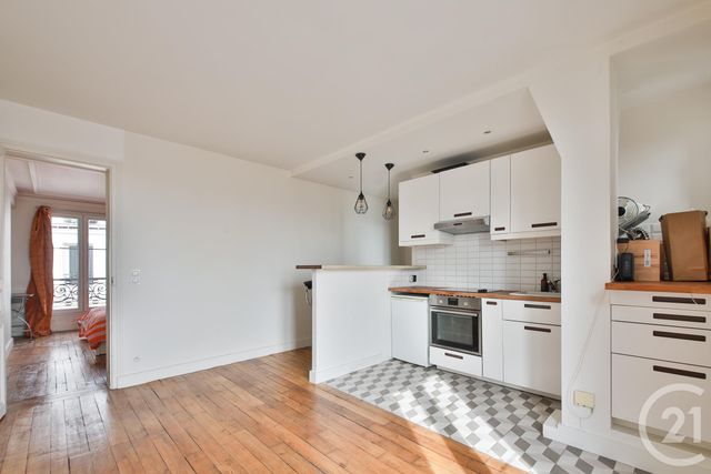 Appartement F2 à vendre - 2 pièces - 42.0 m2 - PARIS - 75018 - ILE-DE-FRANCE - Century 21 Joffrin Immobilier