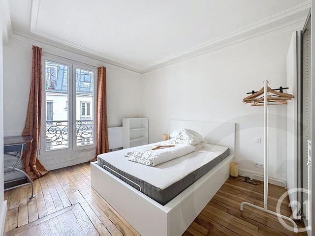 Appartement F2 à vendre - 2 pièces - 42.0 m2 - PARIS - 75018 - ILE-DE-FRANCE - Century 21 Joffrin Immobilier