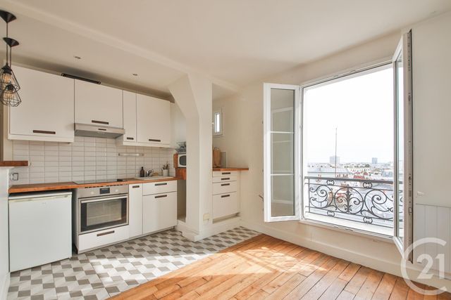 Appartement F2 à vendre - 2 pièces - 42.0 m2 - PARIS - 75018 - ILE-DE-FRANCE - Century 21 Joffrin Immobilier