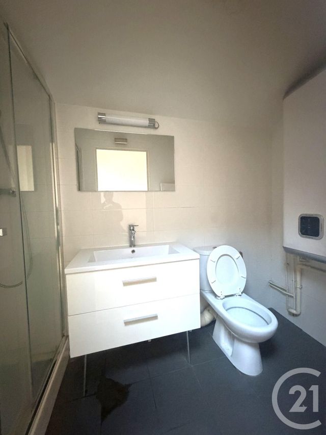 Appartement F4 à vendre - 4 pièces - 85.0 m2 - PARIS - 75018 - ILE-DE-FRANCE - Century 21 Joffrin Immobilier