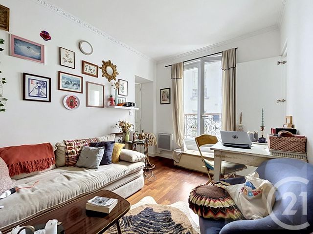 Appartement F2 à vendre - 2 pièces - 27.3 m2 - PARIS - 75018 - ILE-DE-FRANCE - Century 21 Joffrin Immobilier