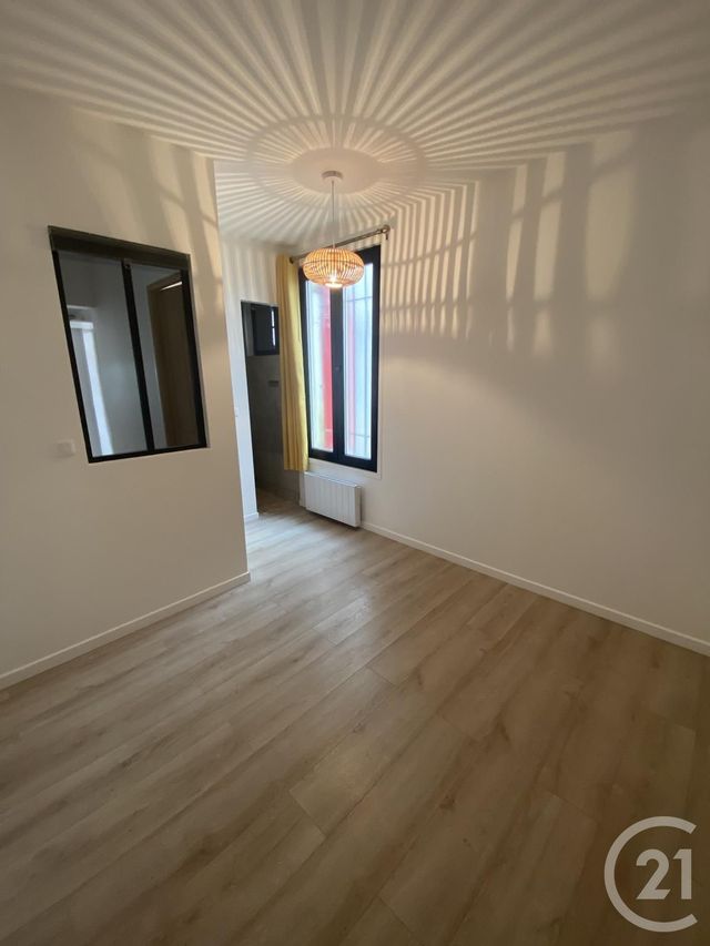 Appartement F3 à louer - 3 pièces - 59.13 m2 - PARIS - 75018 - ILE-DE-FRANCE - Century 21 Joffrin Immobilier