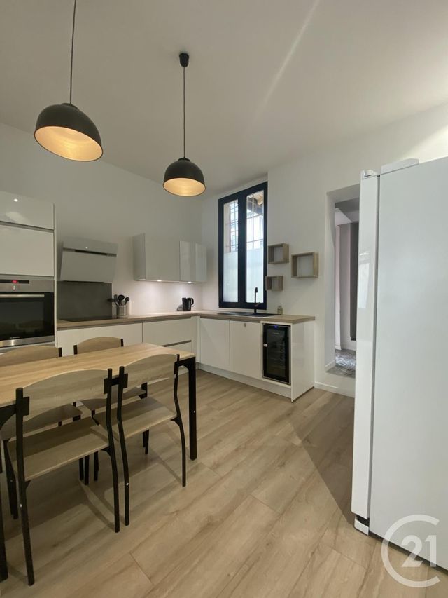 Appartement F3 à louer - 3 pièces - 59.13 m2 - PARIS - 75018 - ILE-DE-FRANCE - Century 21 Joffrin Immobilier
