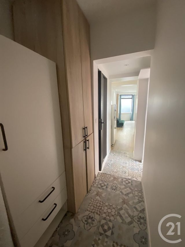 Appartement F3 à louer - 3 pièces - 59.13 m2 - PARIS - 75018 - ILE-DE-FRANCE - Century 21 Joffrin Immobilier
