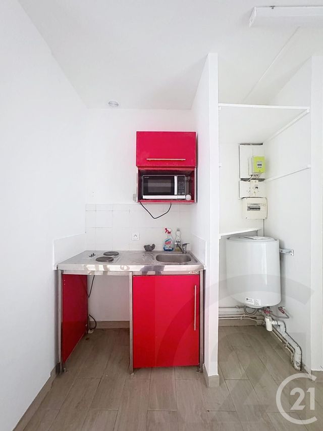 Appartement F1 à vendre - 1 pièce - 18.0 m2 - PARIS - 75018 - ILE-DE-FRANCE - Century 21 Joffrin Immobilier