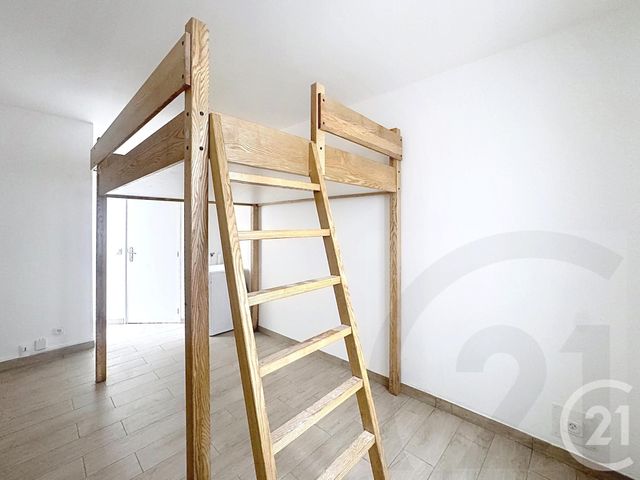 Appartement F1 à vendre - 1 pièce - 18.0 m2 - PARIS - 75018 - ILE-DE-FRANCE - Century 21 Joffrin Immobilier