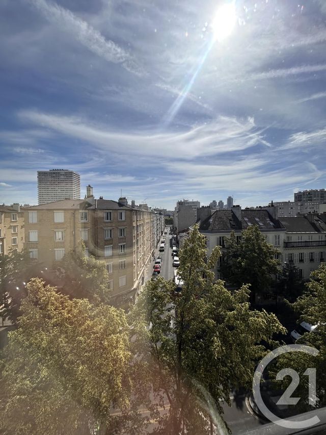 Appartement T2 à louer - 2 pièces - 43.53 m2 - PARIS - 75018 - ILE-DE-FRANCE - Century 21 Joffrin Immobilier