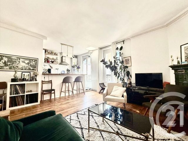 Appartement F2 à vendre - 2 pièces - 45.0 m2 - PARIS - 75018 - ILE-DE-FRANCE - Century 21 Joffrin Immobilier