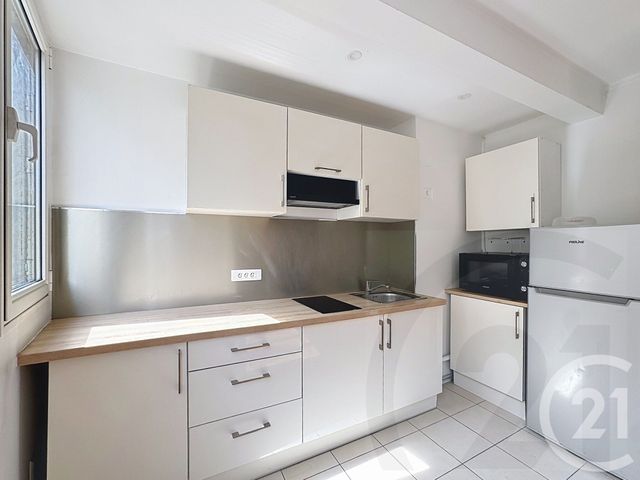 Appartement F2 à vendre - 2 pièces - 39.0 m2 - PARIS - 75018 - ILE-DE-FRANCE - Century 21 Joffrin Immobilier