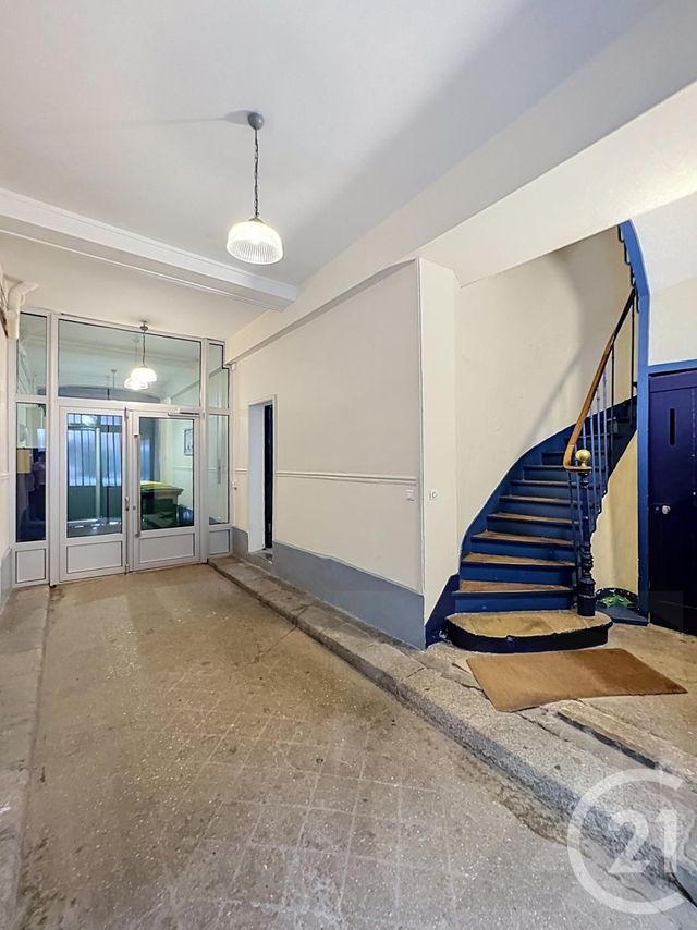 Appartement F1 à vendre - 1 pièce - 16.0 m2 - PARIS - 75018 - ILE-DE-FRANCE - Century 21 Joffrin Immobilier