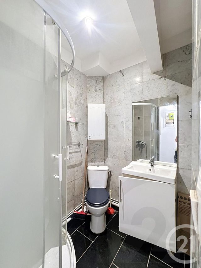 Appartement F1 à vendre - 1 pièce - 16.0 m2 - PARIS - 75018 - ILE-DE-FRANCE - Century 21 Joffrin Immobilier