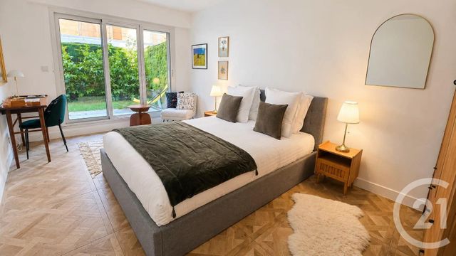 Appartement F3 à vendre - 3 pièces - 65.0 m2 - PARIS - 75018 - ILE-DE-FRANCE - Century 21 Joffrin Immobilier