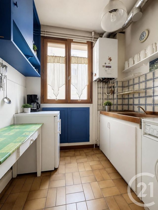Appartement F2 à vendre - 2 pièces - 42.0 m2 - PARIS - 75018 - ILE-DE-FRANCE - Century 21 Joffrin Immobilier