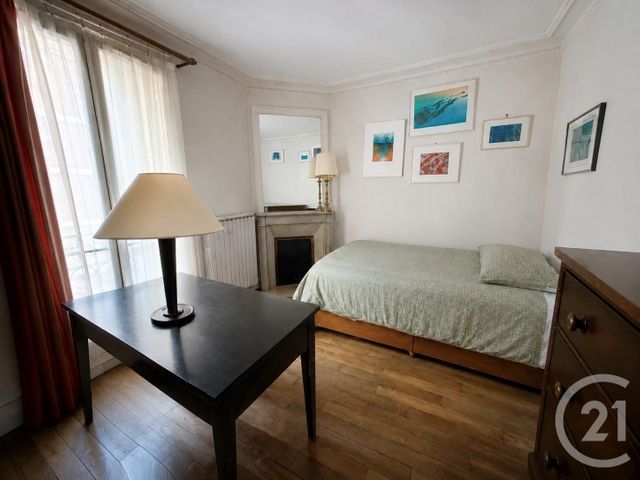 Appartement F2 à vendre - 2 pièces - 42.0 m2 - PARIS - 75018 - ILE-DE-FRANCE - Century 21 Joffrin Immobilier
