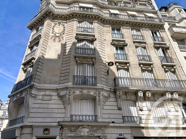 Chambre à vendre - 1 pièce - 8.0 m2 - PARIS - 75018 - ILE-DE-FRANCE - Century 21 Joffrin Immobilier