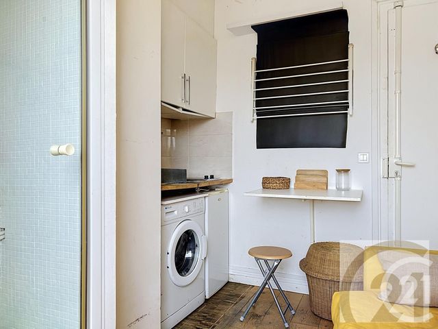 Chambre à vendre - 1 pièce - 8.0 m2 - PARIS - 75018 - ILE-DE-FRANCE - Century 21 Joffrin Immobilier