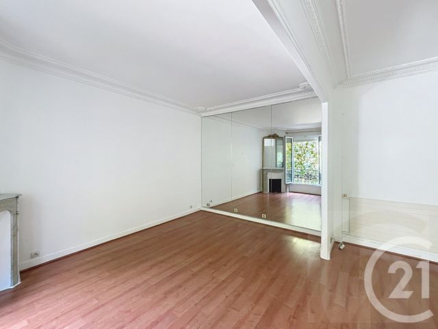 Appartement F4 à vendre - 4 pièces - 72.41 m2 - PARIS - 75018 - ILE-DE-FRANCE - Century 21 Joffrin Immobilier