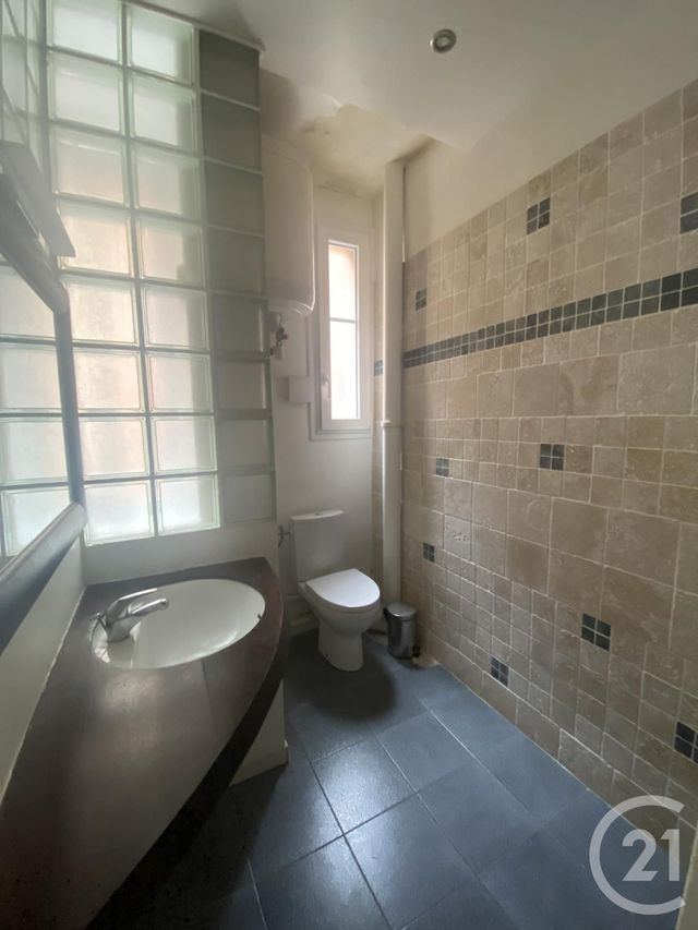 Appartement F3 à louer - 3 pièces - 46.93 m2 - PARIS - 75018 - ILE-DE-FRANCE - Century 21 Joffrin Immobilier