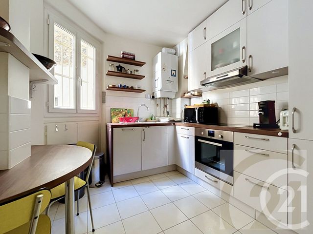Appartement F2 à vendre - 2 pièces - 40.05 m2 - PARIS - 75018 - ILE-DE-FRANCE - Century 21 Joffrin Immobilier