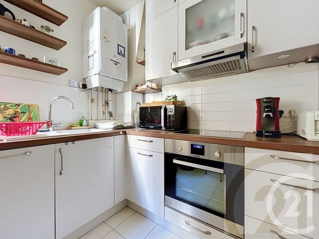 Appartement F2 à vendre - 2 pièces - 40.05 m2 - PARIS - 75018 - ILE-DE-FRANCE - Century 21 Joffrin Immobilier