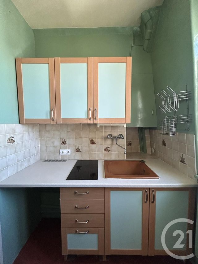 Appartement F1 à louer - 1 pièce - 17.4 m2 - PARIS - 75018 - ILE-DE-FRANCE - Century 21 Joffrin Immobilier