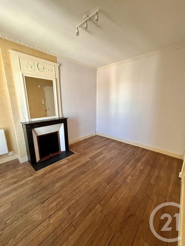 Appartement F1 à louer PARIS