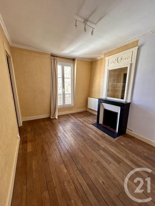 Appartement F1 à louer - 1 pièce - 17.4 m2 - PARIS - 75018 - ILE-DE-FRANCE - Century 21 Joffrin Immobilier