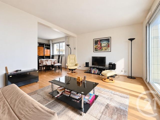 Appartement F2 à vendre - 3 pièces - 61.0 m2 - PARIS - 75018 - ILE-DE-FRANCE - Century 21 Joffrin Immobilier