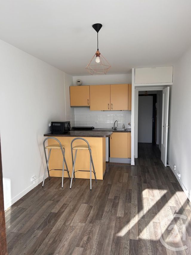 Appartement F1 à louer - 1 pièce - 25.67 m2 - PARIS - 75018 - ILE-DE-FRANCE - Century 21 Joffrin Immobilier