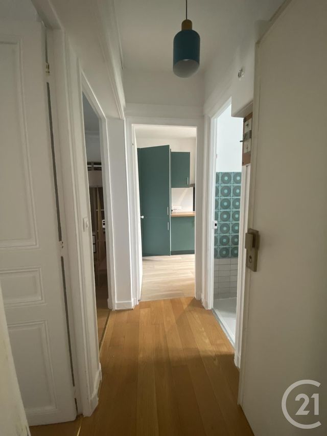 Appartement F2 à louer - 2 pièces - 36.5 m2 - PARIS - 75018 - ILE-DE-FRANCE - Century 21 Joffrin Immobilier