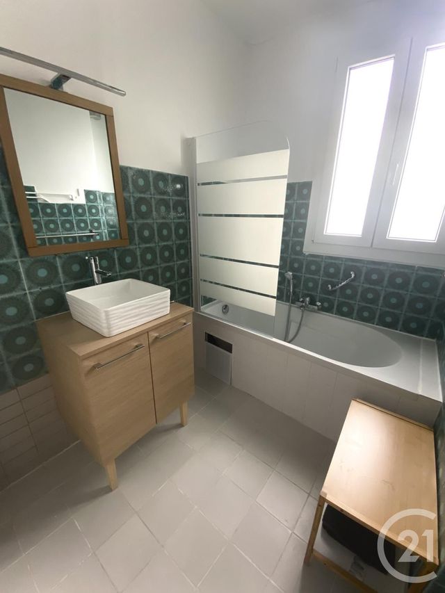 Appartement F2 à louer - 2 pièces - 36.5 m2 - PARIS - 75018 - ILE-DE-FRANCE - Century 21 Joffrin Immobilier