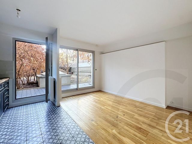 Appartement F3 à vendre - 3 pièces - 66.0 m2 - PARIS - 75018 - ILE-DE-FRANCE - Century 21 Joffrin Immobilier