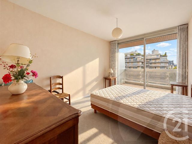 Appartement F3 à vendre - 3 pièces - 71.0 m2 - PARIS - 75018 - ILE-DE-FRANCE - Century 21 Joffrin Immobilier