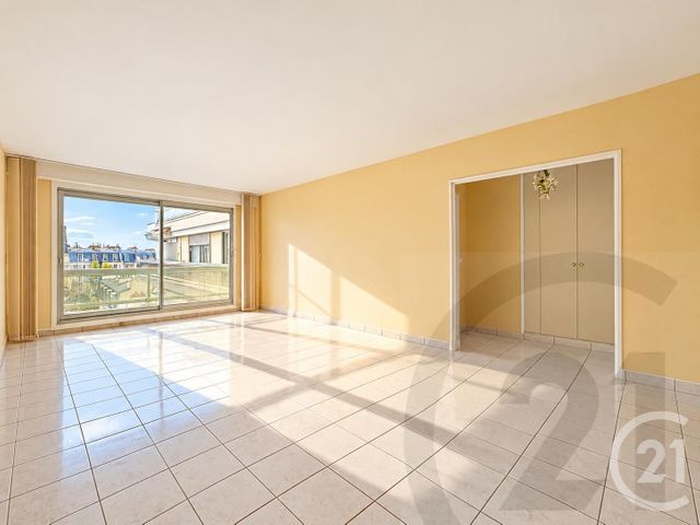 Appartement F3 à vendre - 3 pièces - 71.0 m2 - PARIS - 75018 - ILE-DE-FRANCE - Century 21 Joffrin Immobilier