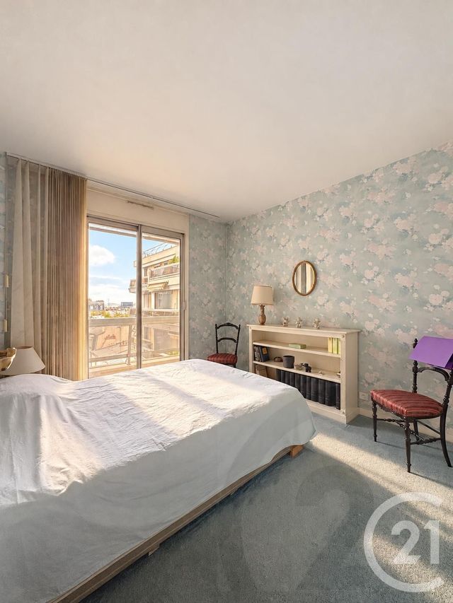 Appartement F3 à vendre - 3 pièces - 71.0 m2 - PARIS - 75018 - ILE-DE-FRANCE - Century 21 Joffrin Immobilier