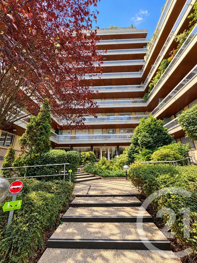 Appartement F3 à vendre - 3 pièces - 71.0 m2 - PARIS - 75018 - ILE-DE-FRANCE - Century 21 Joffrin Immobilier